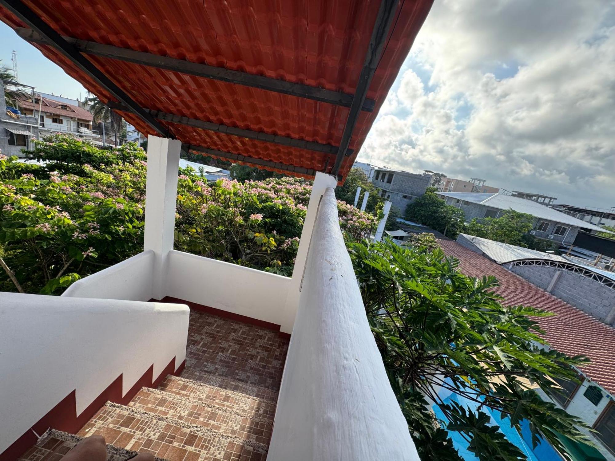 The Galapagos Pearl B&B Пуерто-Айора Екстер'єр фото